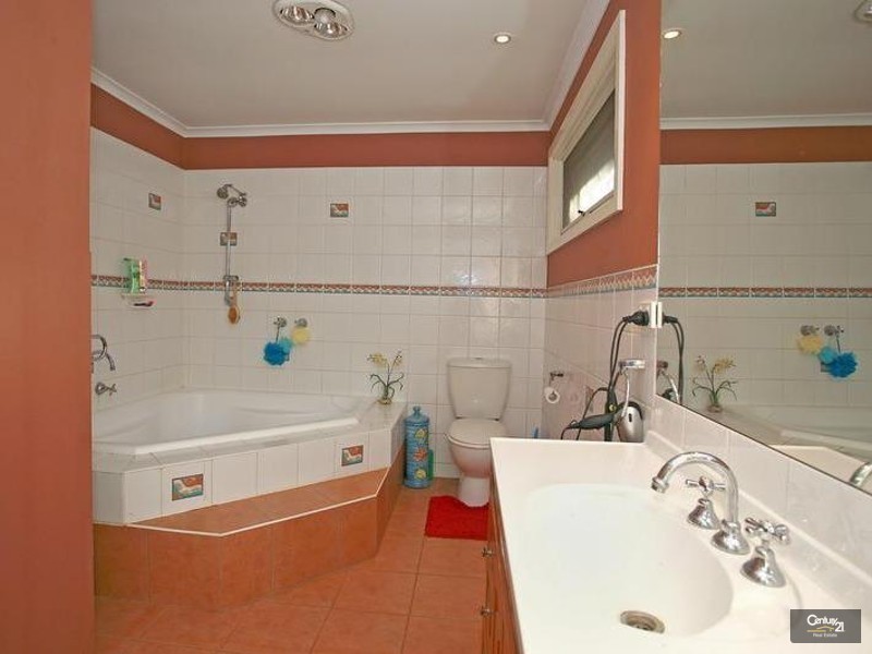 101 Elder Street South, Clarinda VIC 3169