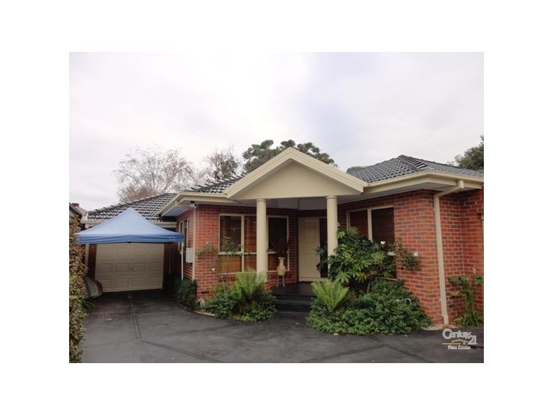 2/13 Wild Cherry Road, Ormond VIC 3204