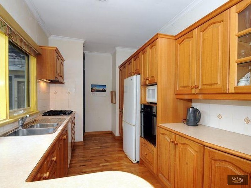 12 Wallace Avenue, Oakleigh South VIC 3167