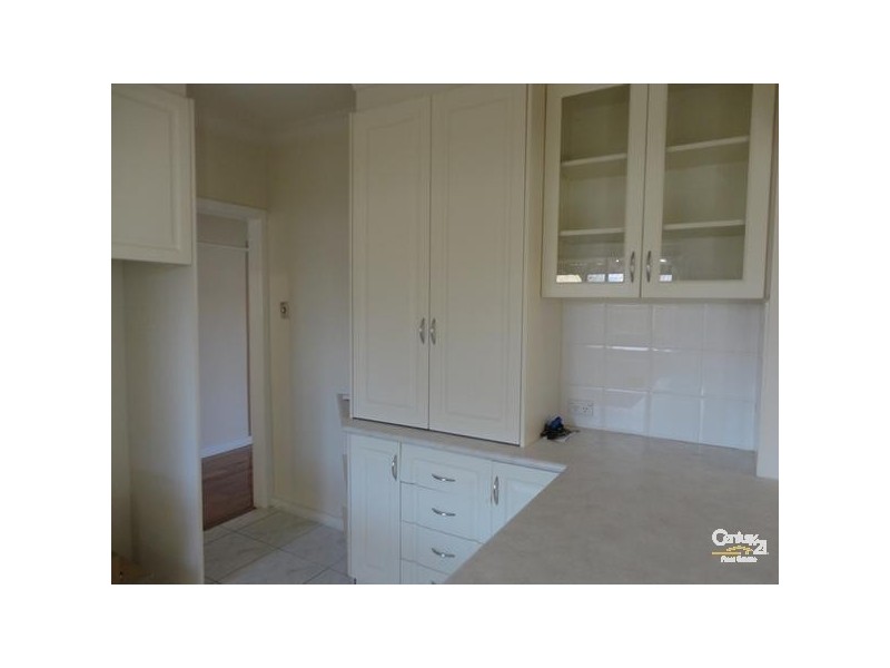 1/2 Laura Street, Clayton South VIC 3169