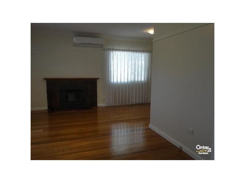 1/2 Laura Street, Clayton South VIC 3169