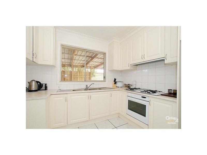 1/2 Laura Street, Clayton South VIC 3169