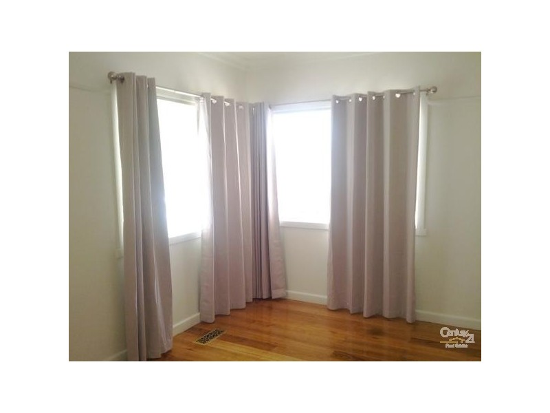 1/2 Laura Street, Clayton South VIC 3169