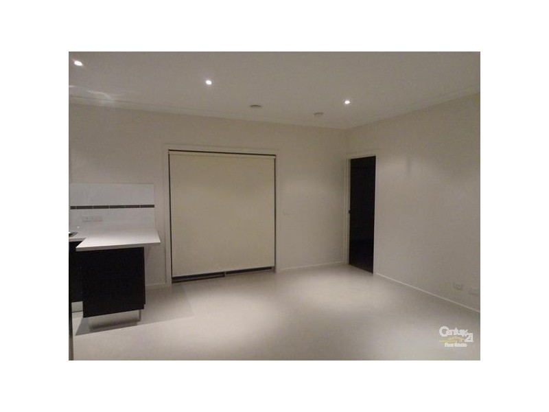 1/53 McMillan Street, Clayton South VIC 3169