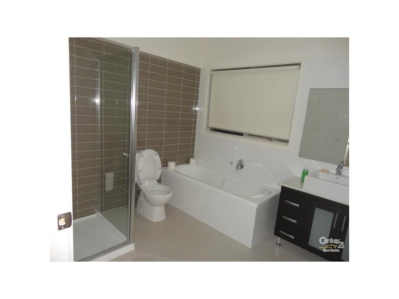 1/53 McMillan Street, Clayton South VIC 3169