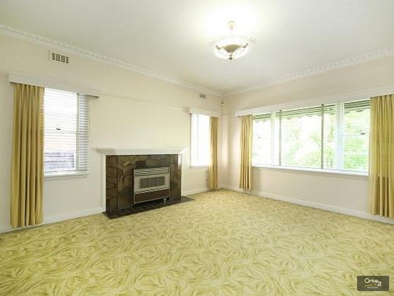 34 Inverness Street, Clarinda VIC 3169