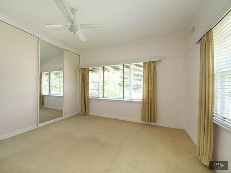 34 Inverness Street, Clarinda VIC 3169
