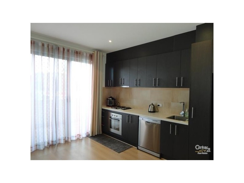 2/26A Audsley Street, Clayton VIC 3168