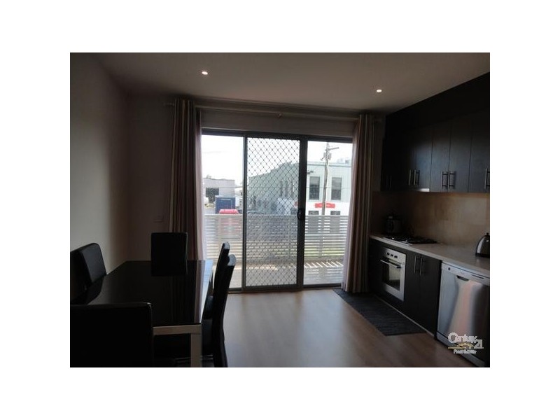 2/26A Audsley Street, Clayton VIC 3168