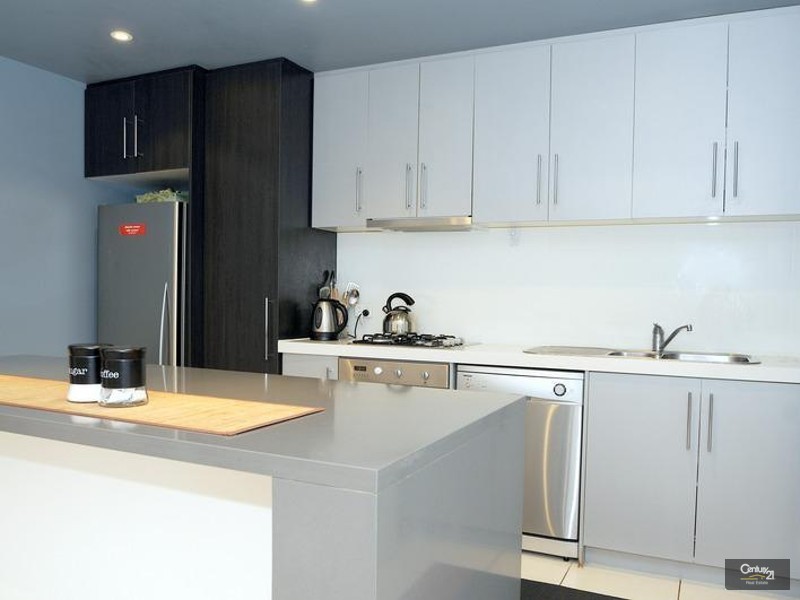 3 Botanic Drive, Clayton South VIC 3169