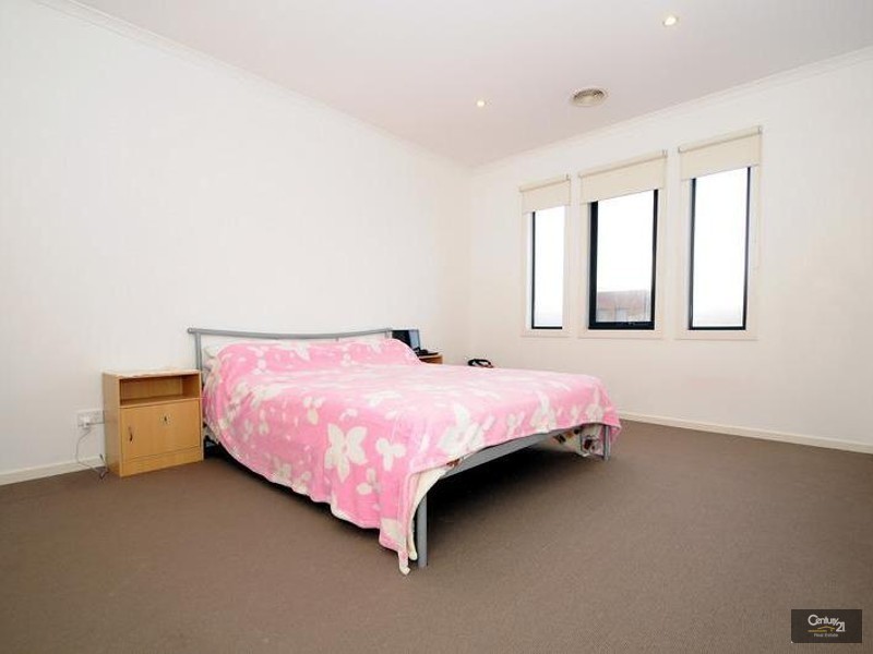 3 Botanic Drive, Clayton South VIC 3169