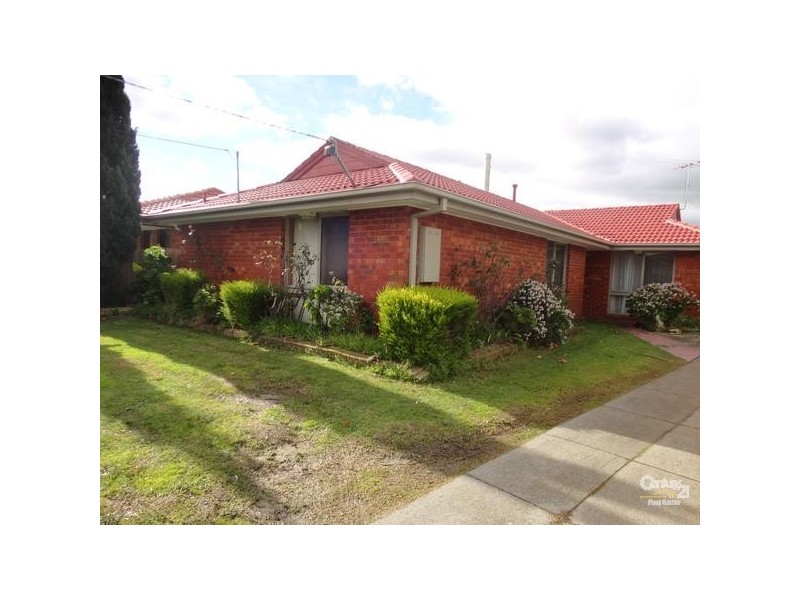 69 Hunt Crescent, Clarinda VIC 3169
