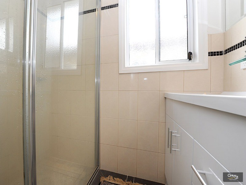 1/16 Byron Street, Clayton South VIC 3169