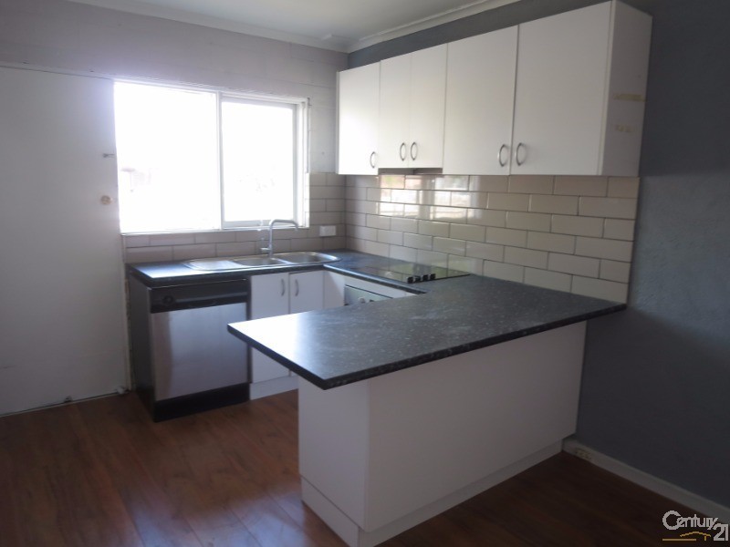 1/17 Oakes Avenue, Clayton South VIC 3169