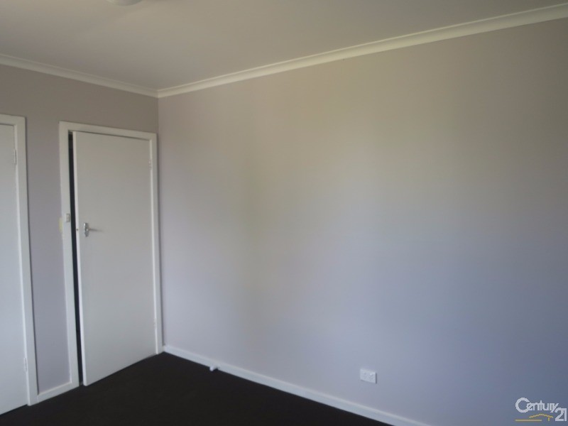 1/17 Oakes Avenue, Clayton South VIC 3169