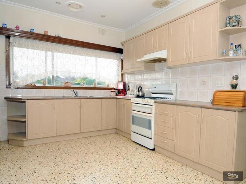 57 Kambara Drive, Mulgrave VIC 3170