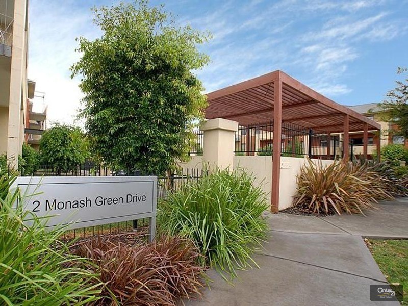 16/2 Monash Green Drive, Clayton VIC 3168