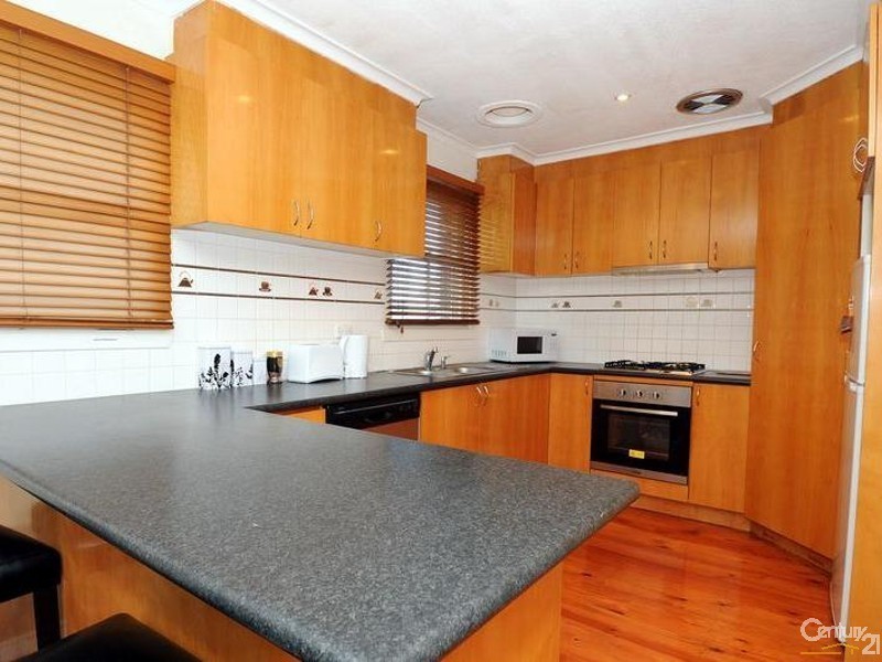 9 Granville Grove, Clayton South VIC 3169