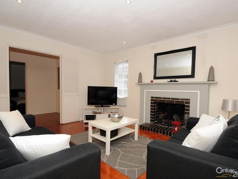 9 Granville Grove, Clayton South VIC 3169