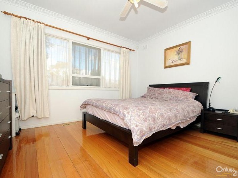 57  Scotsburn Avenue, Oakleigh South VIC 3167