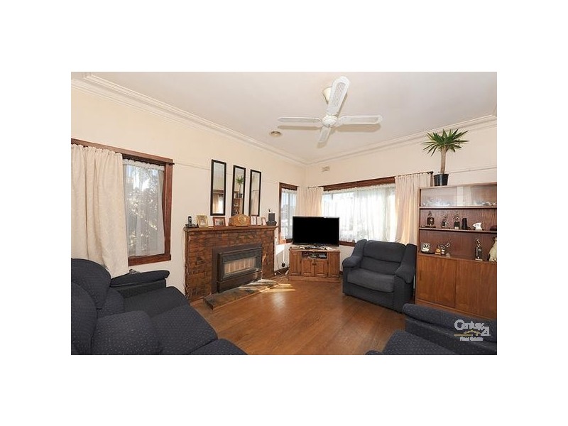 18 Mimosa Avenue, Oakleigh South VIC 3167