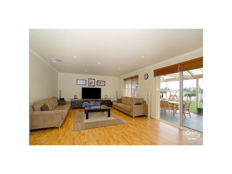 4 Angus Court, Oakleigh South VIC 3167