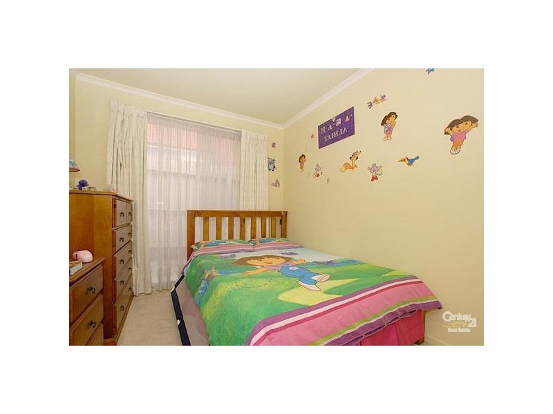 4 Angus Court, Oakleigh South VIC 3167