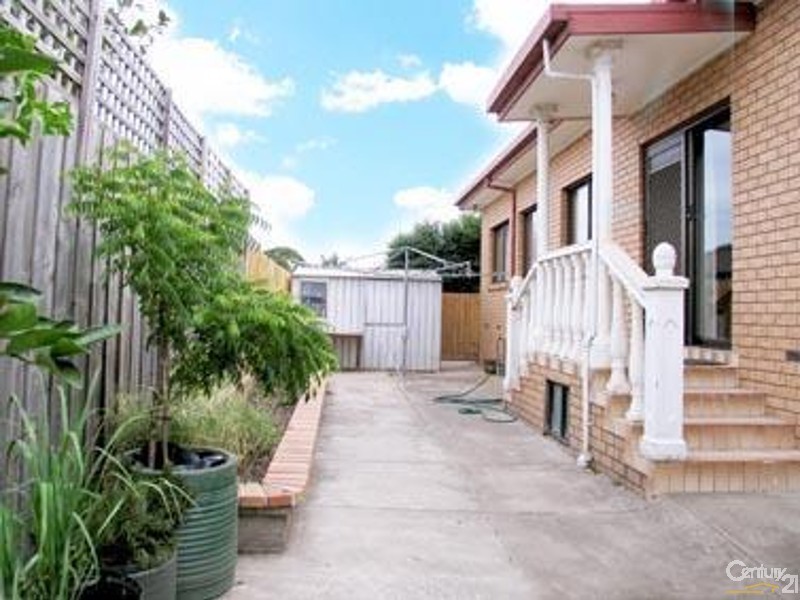 8  Wisteria Court, Clarinda VIC 3169