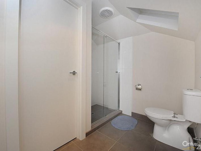 2/84 View Street, Clayton VIC 3168