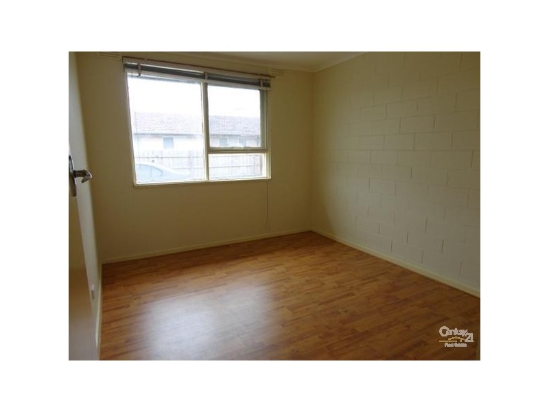 3/17 Oakes Avenue, Clayton South VIC 3169