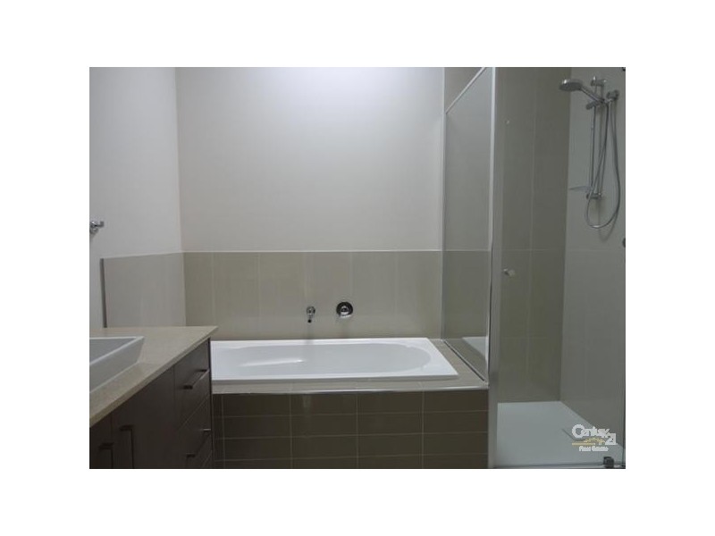 2/398 Clayton Road, Clayton South VIC 3169