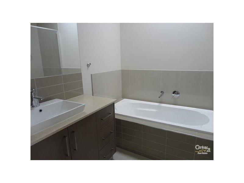 2/398 Clayton Road, Clayton South VIC 3169