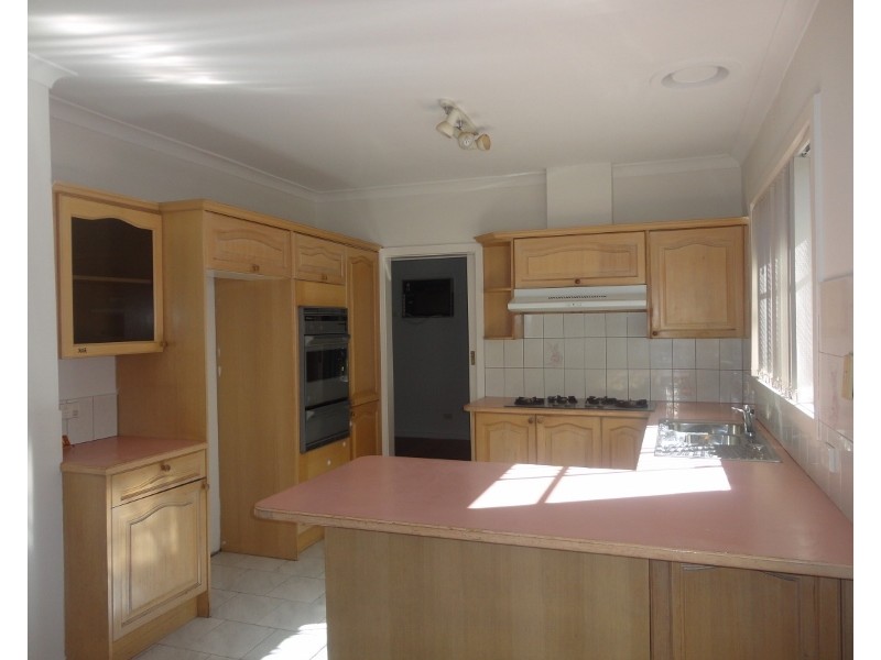 12 Montrose Street, Oakleigh South VIC 3167