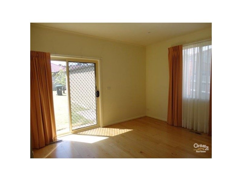 29 Bond Street, Clayton South VIC 3169