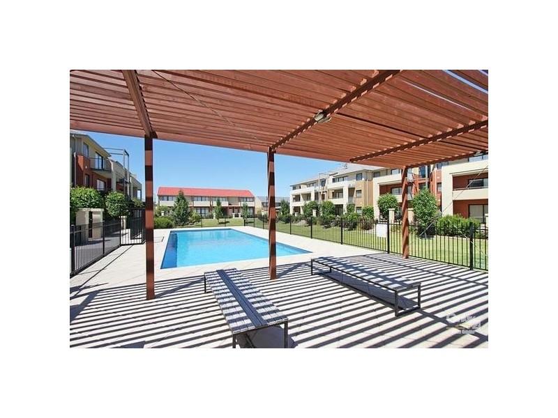 32/2 Greenfield Drive, Clayton VIC 3168