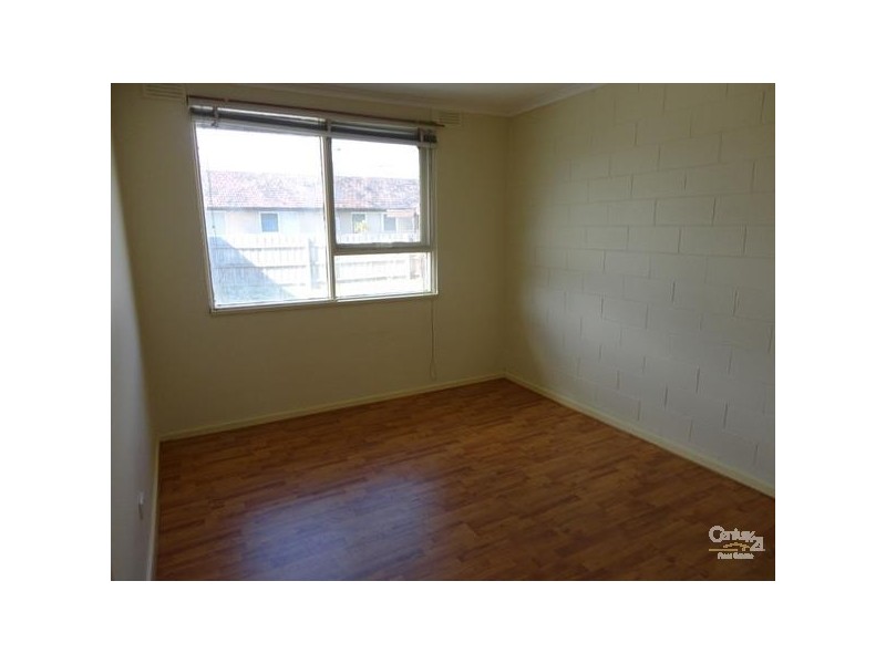 3/17 Oakes Avenue, Clayton South VIC 3169