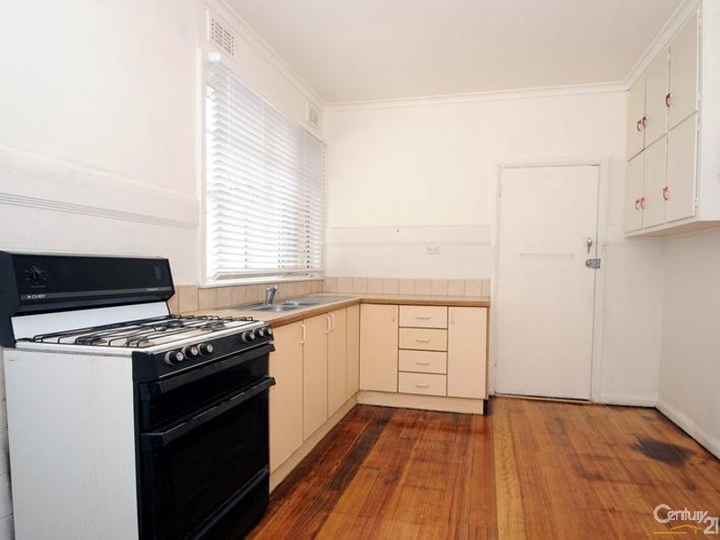 11 Colonel Street, Clayton VIC 3168