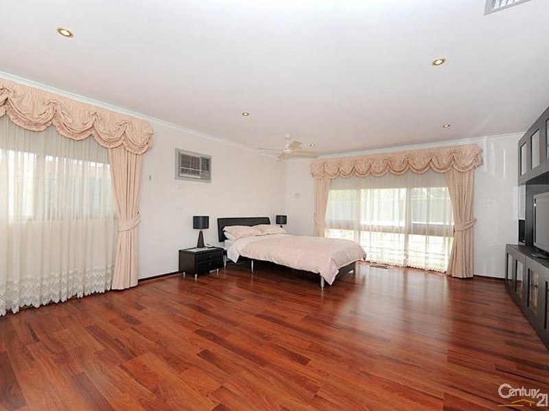 10 Bradley Court, Clarinda VIC 3169