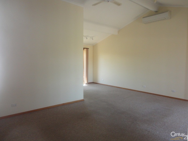 22/11 Hannah Street, Cheltenham VIC 3192