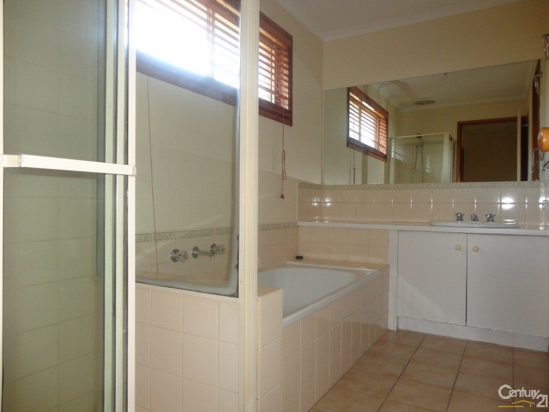22/11 Hannah Street, Cheltenham VIC 3192