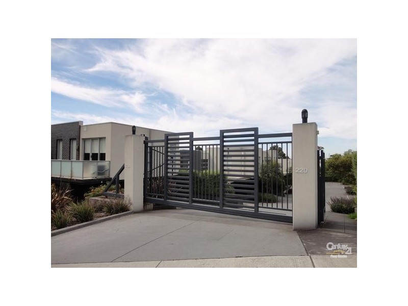 14/210-220 Normanby Road, Notting Hill VIC 3168