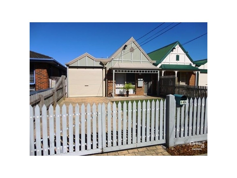 44A Glenelg Drive, Clayton South VIC 3169