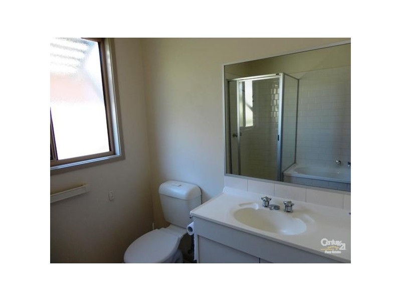 44A Glenelg Drive, Clayton South VIC 3169