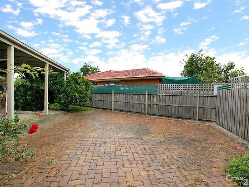 2 Rochell Court, Clarinda VIC 3169