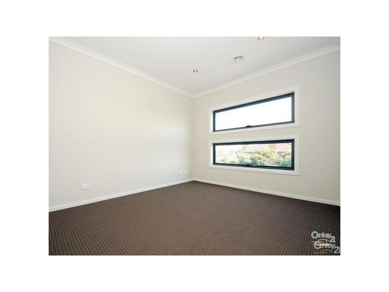 1/4 Rowson Grove, Clayton South VIC 3169