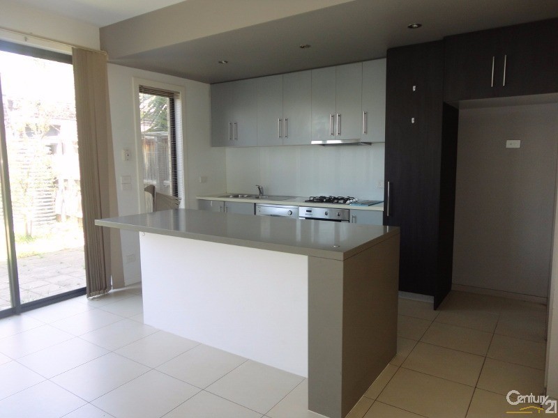 12 Botanic Drive, Clayton South VIC 3169