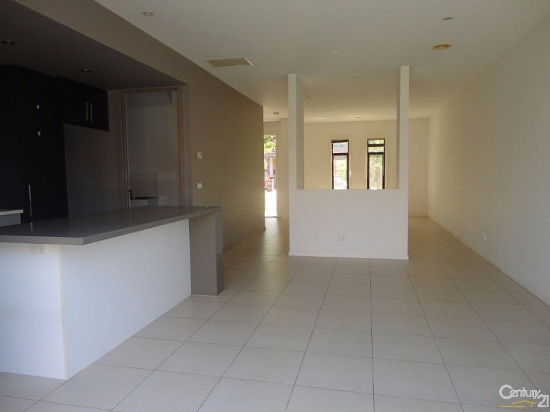 12 Botanic Drive, Clayton South VIC 3169