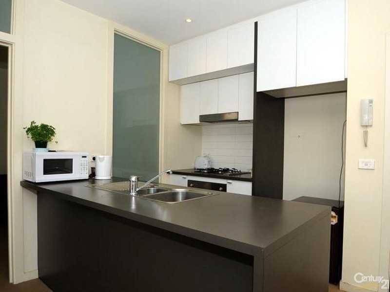 36/2 Monash Green Drive, Clayton VIC 3168