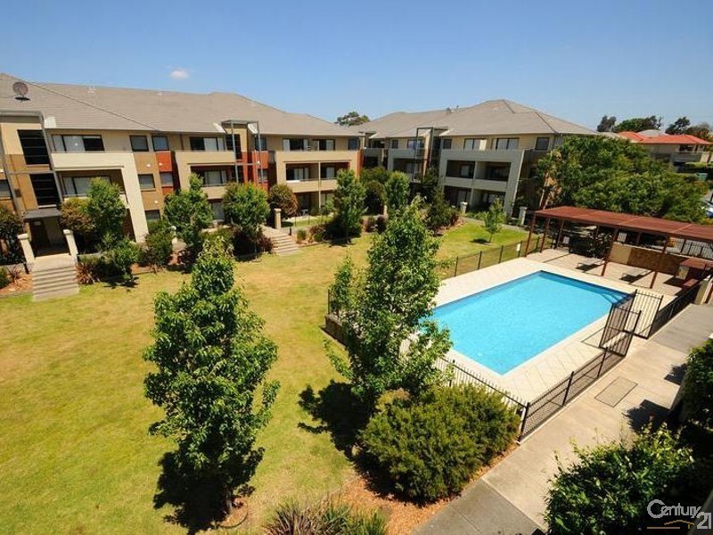 36/2 Monash Green Drive, Clayton VIC 3168