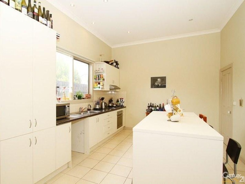 78 Rossmoyne Street, Thornbury VIC 3071